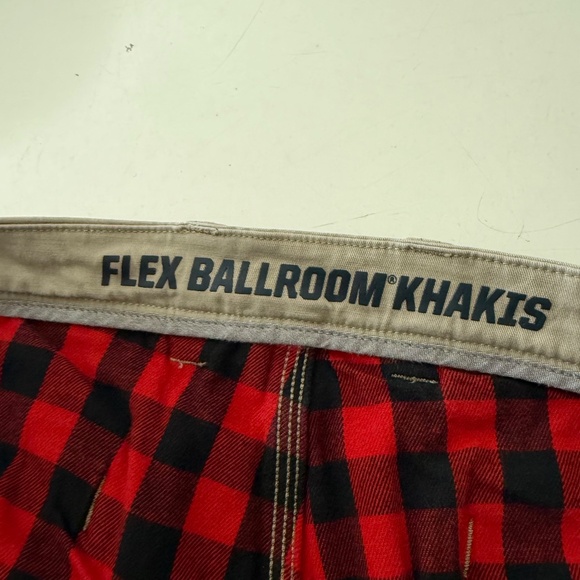 Duluth Trading Flex Fallrom Khakis Flannel Lined Heavyweight Pants Mens 40 x 30 - Picture 4 of 8